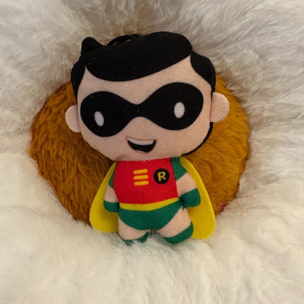 Super Heroes 2021 McDonalds Happy Meal Plush DC Comics ROBIN (SKU: 178TO)
